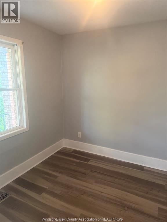 Property Photo: 1536 Marentette Avenue ON N8X 4E3