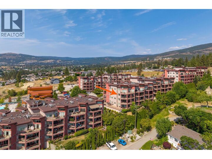 Property Photo:  3211 Skyview Lane 304  BC V4T 3J3 