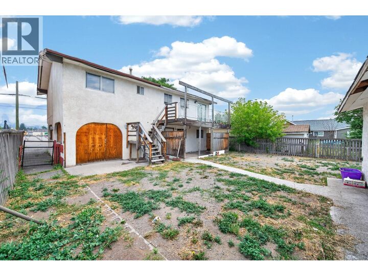 Property Photo: 2376 Quilchena Avenue BC V1K 1B8