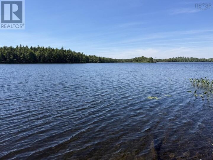 Property Photo:  21 Turtle Lake Crescent  NS B0T 1B0 