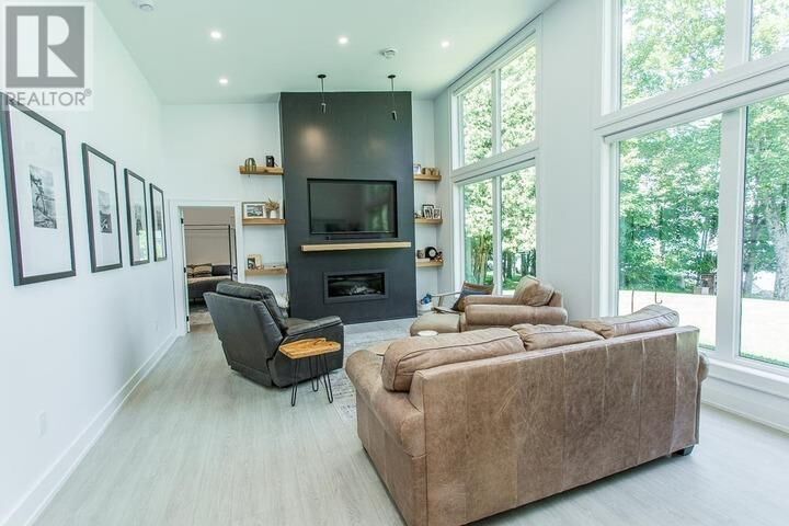 Property Photo:  2978 Soo Mill Rd, Hilton Beach Township  ON P0R 1G0 