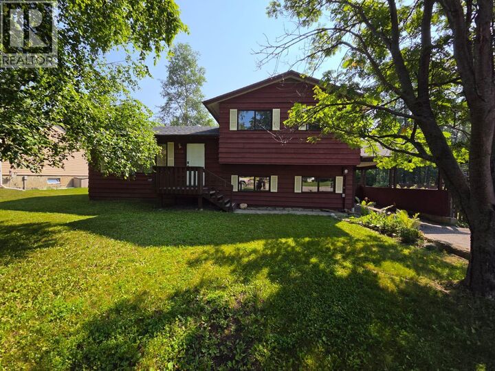 4720 Centurion Crescent Northeast — photo 1