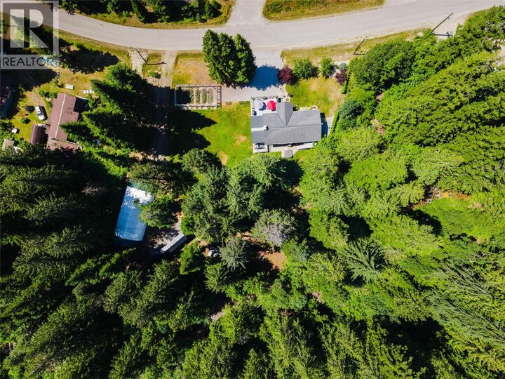 Property Photo: 262 Bryan Road BC V1L 6M9