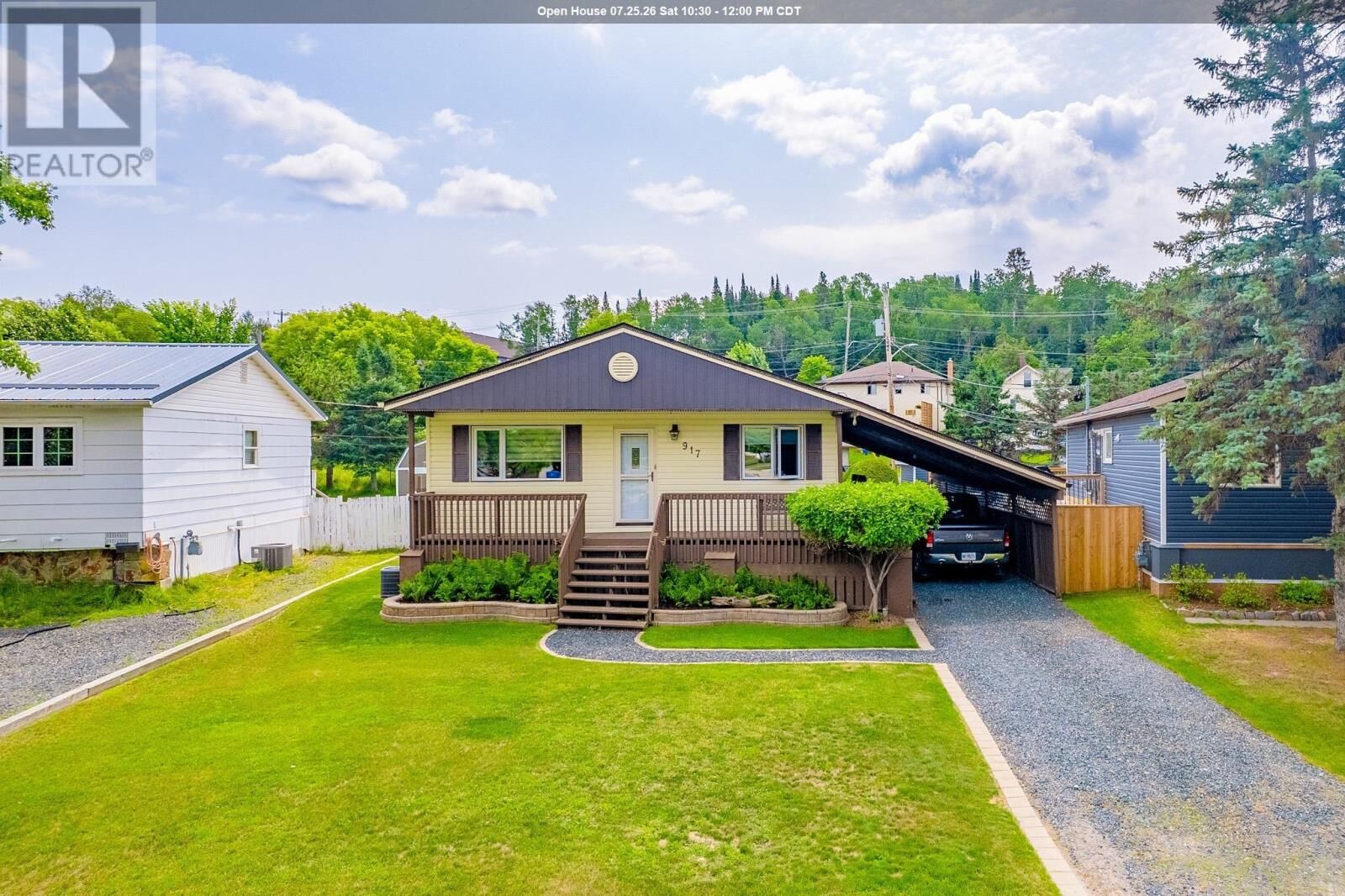 Property Photo: 917 Valley Drive ON P9N 4A9