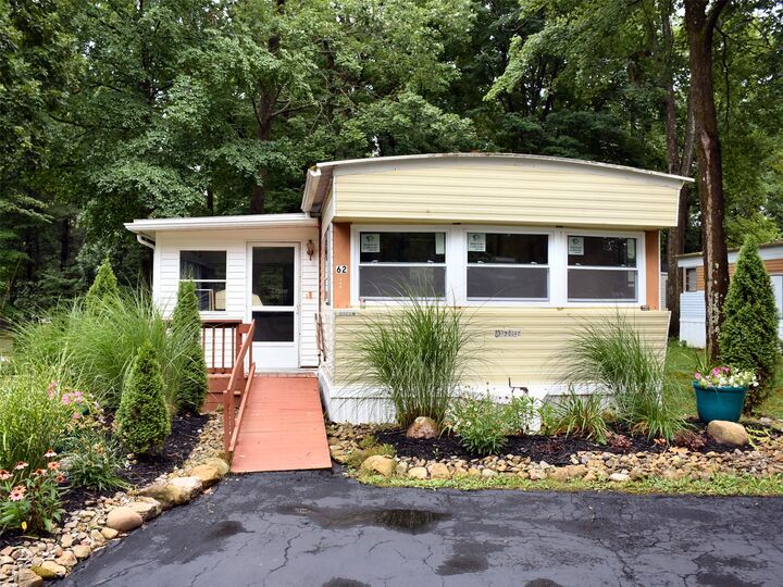 Property Photo: 10250 Circle East PA 16335
