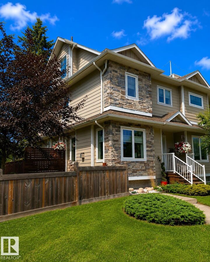 Property Photo:  7004 97 Street NW  AB T6E 3K1 