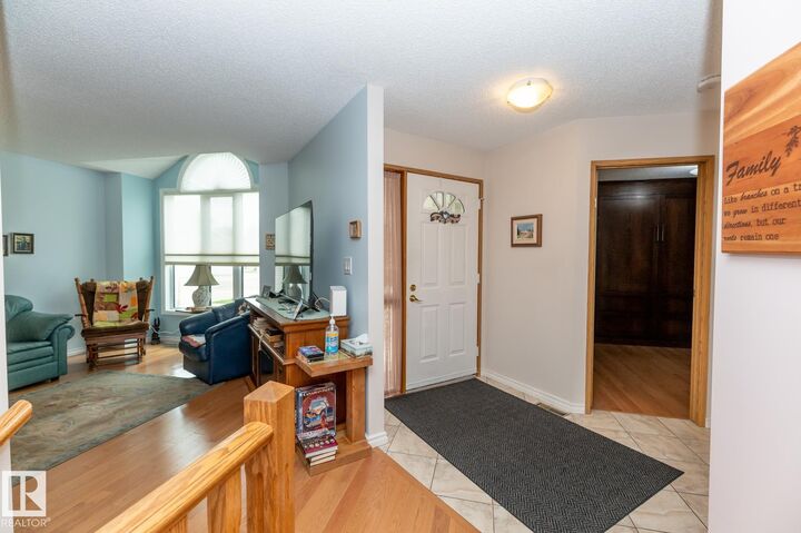 Property Photo:  10860 25 Avenue NW  AB T6J 6N5 