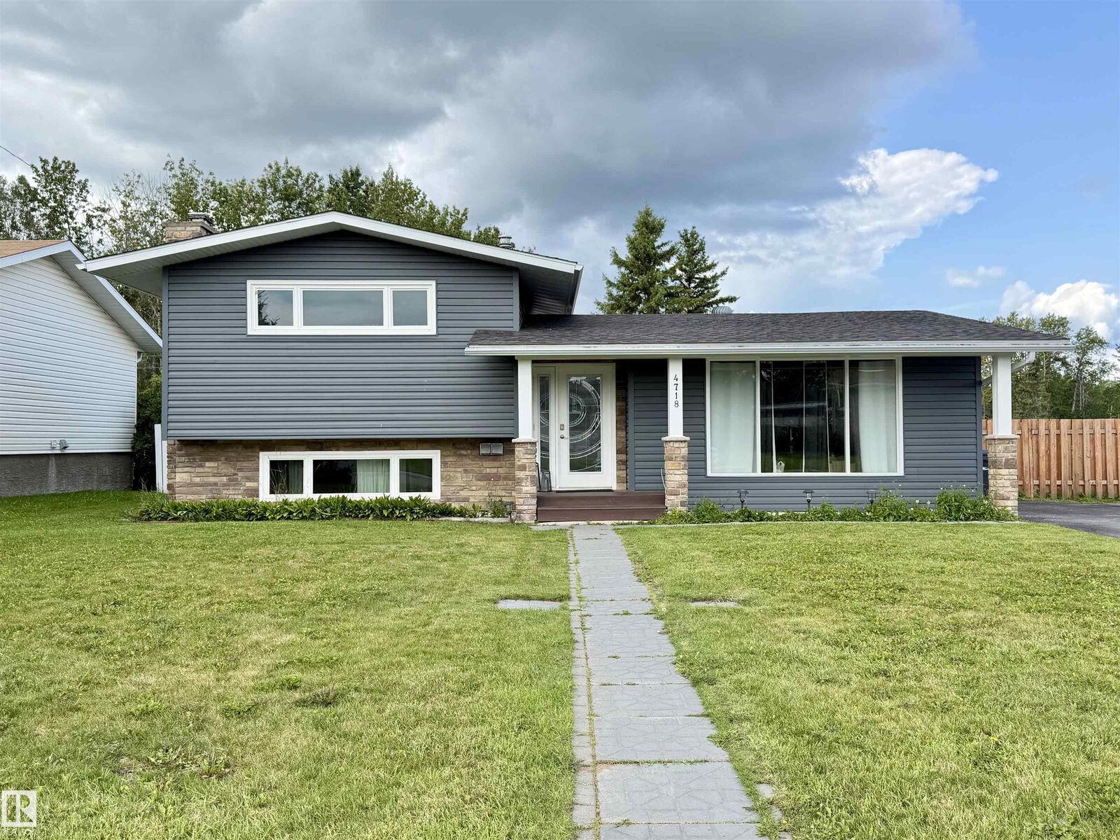 Property Photo:  4718 59 Street  AB T9M 1T8 