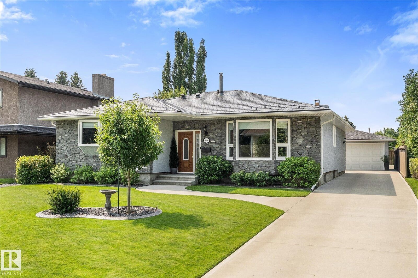 Property Photo: 9806 84 Street AB T8L 3H2