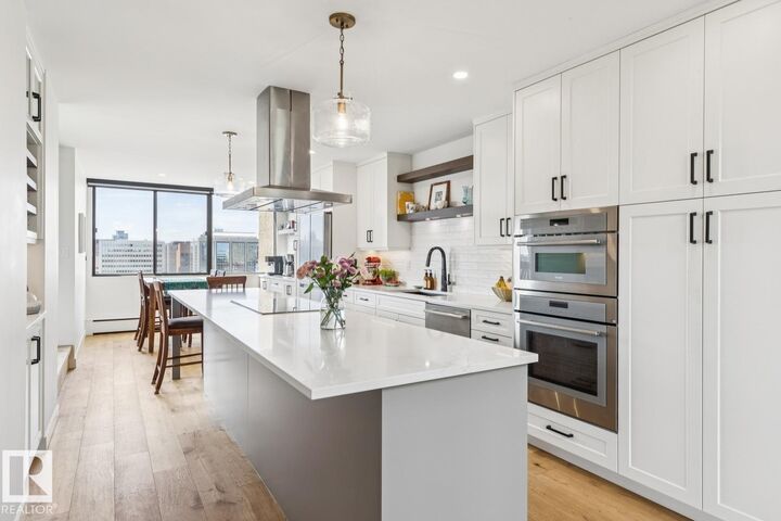 Property Photo:  9921 104 Street NW 1501  AB T5K 2K3 