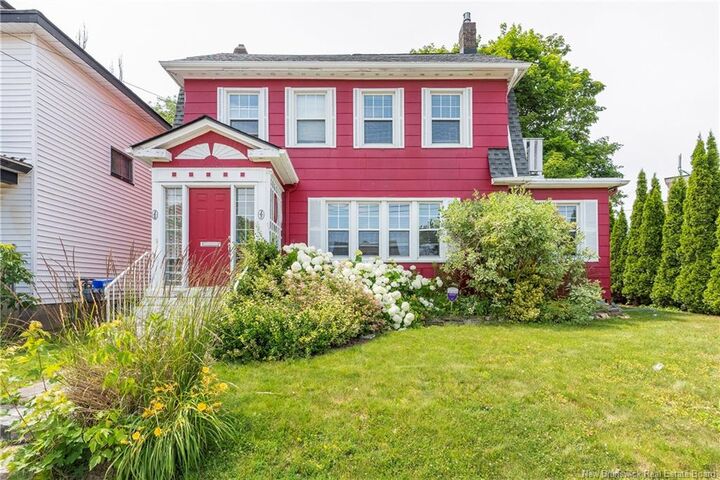 360-362 Cameron Street — photo 1
