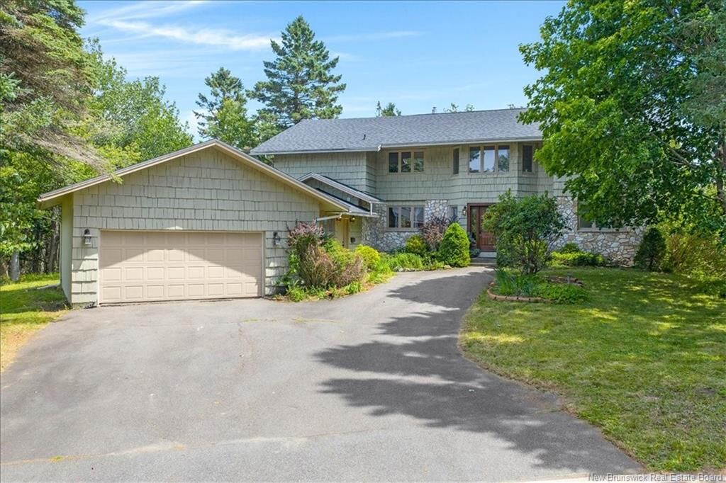 Property Photo:  35 Marlin Terrace  NB E2K 4H6 