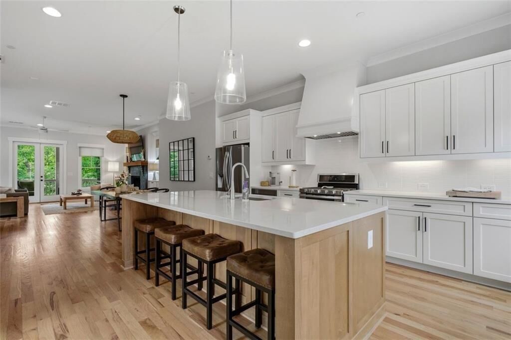 Property Photo:  1033 Endeavour Court  GA 30064 