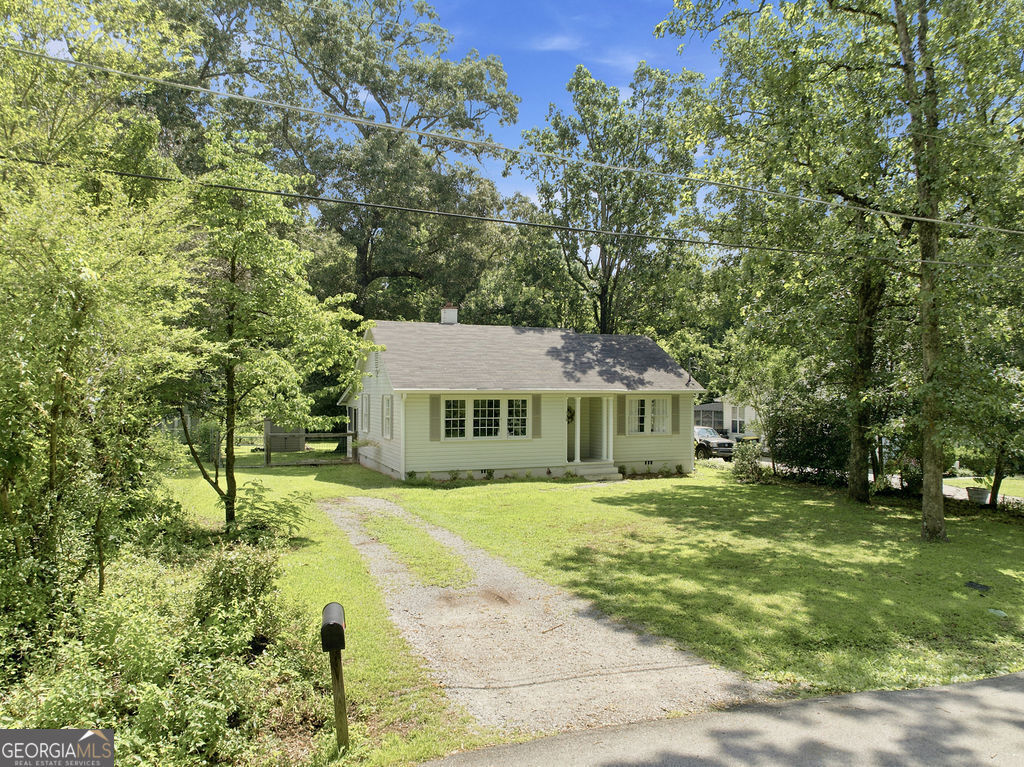 Property Photo:  608 Briarwood Circle NW  GA 30165 
