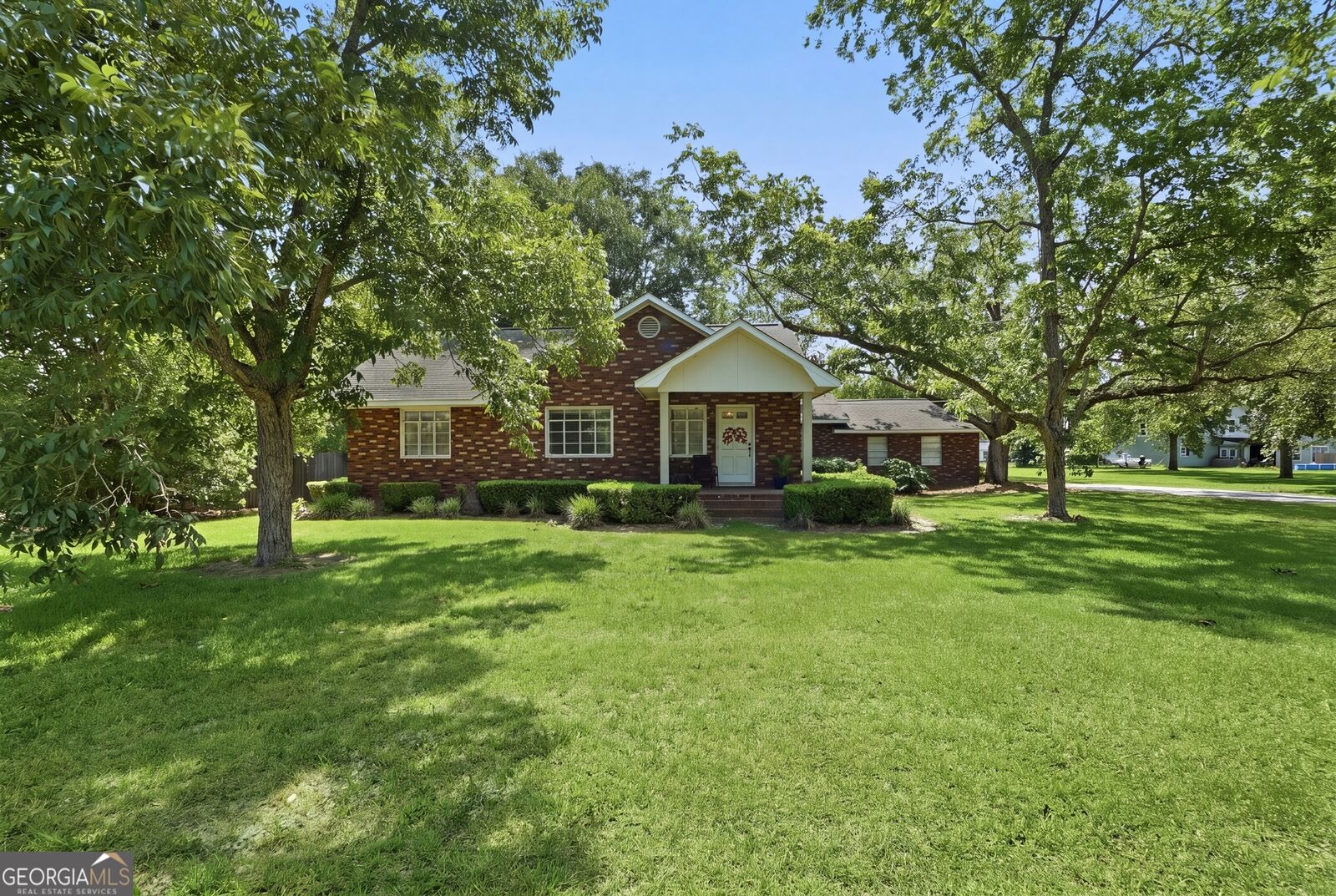 Property Photo: 513 N Caswell Street GA 30427