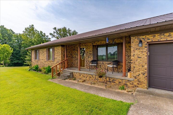 Property Photo:  754 Persimmon Ridge Rd.  KY 42437 