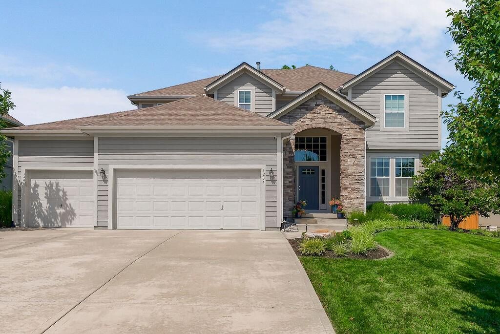 Property Photo:  5204 W Meadow View Drive  KS 66226 