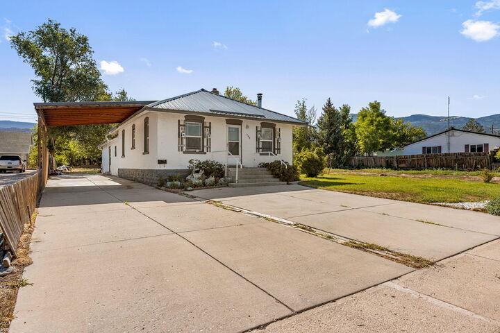 Property Photo:  360 N 400 W  UT 84721 