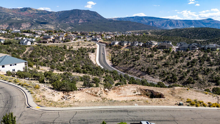 Property Photo:  387 S Carmel Ridge Cir  UT 84720 