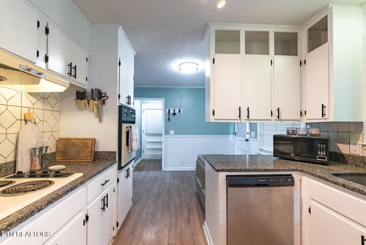 Property Photo: 112 S Hummingbird Lane TN 37055