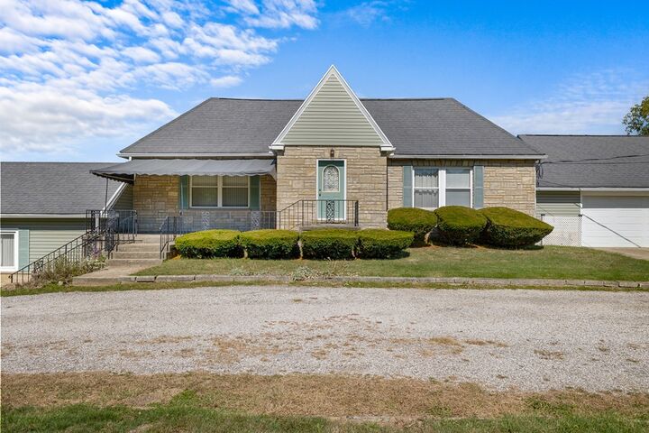Property Photo:  820 Co Rd 30-A  OH 44805 
