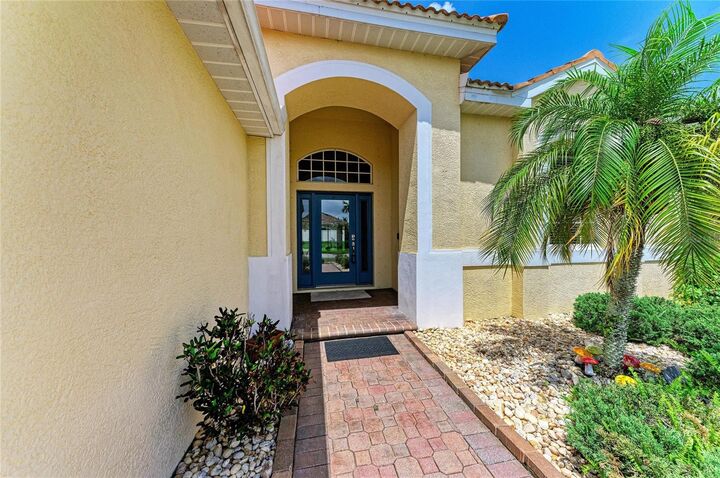 Property Photo:  6841 74th Street Circle E  FL 34203 