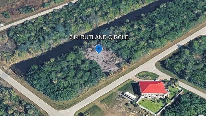Property Photo:  314 Rutland Circle  FL 33954 