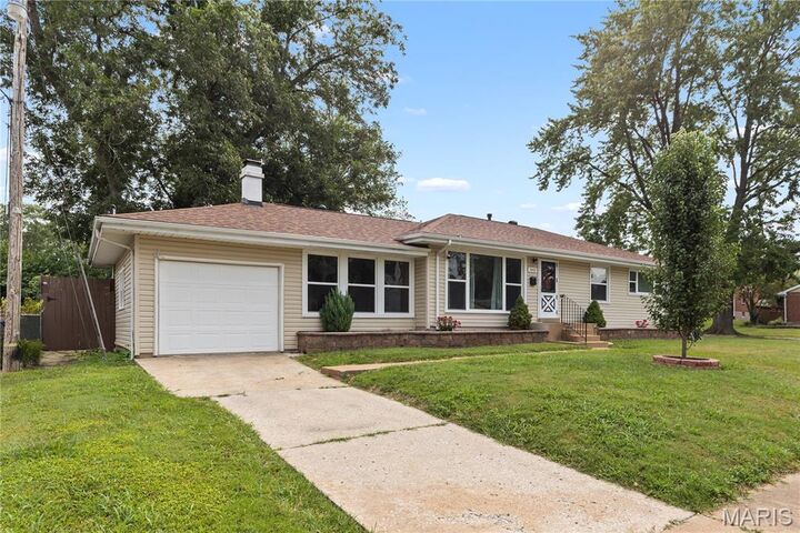 Property Photo:  3442 Saint Donald Lane  MO 63074 