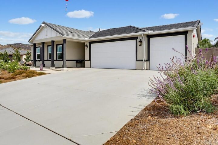 Property Photo:  3120 Shue Place  CA 92027 