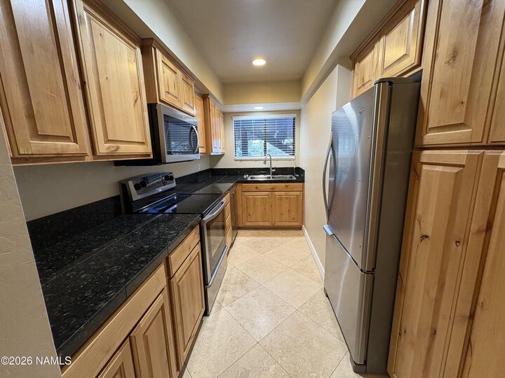 Property Photo:  3200 S Litzler Drive 21-133  AZ 86001 
