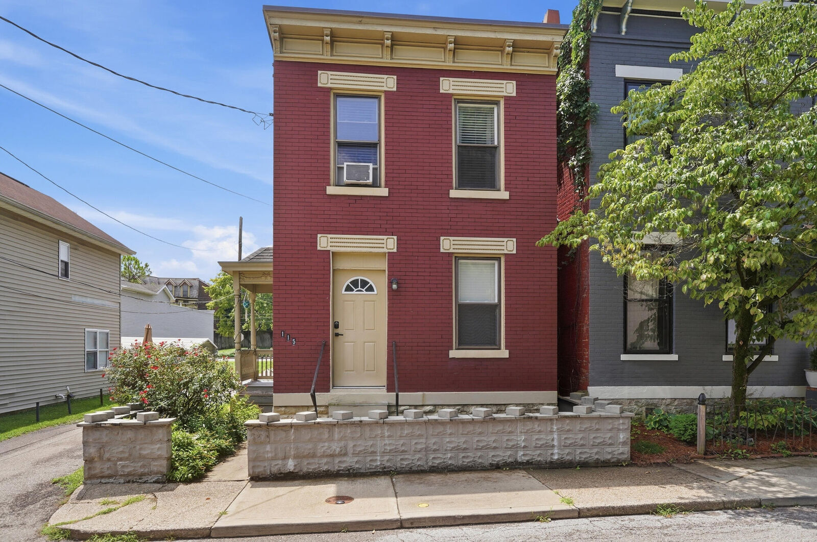 Property Photo:  115 E 9th Street  KY 41011 