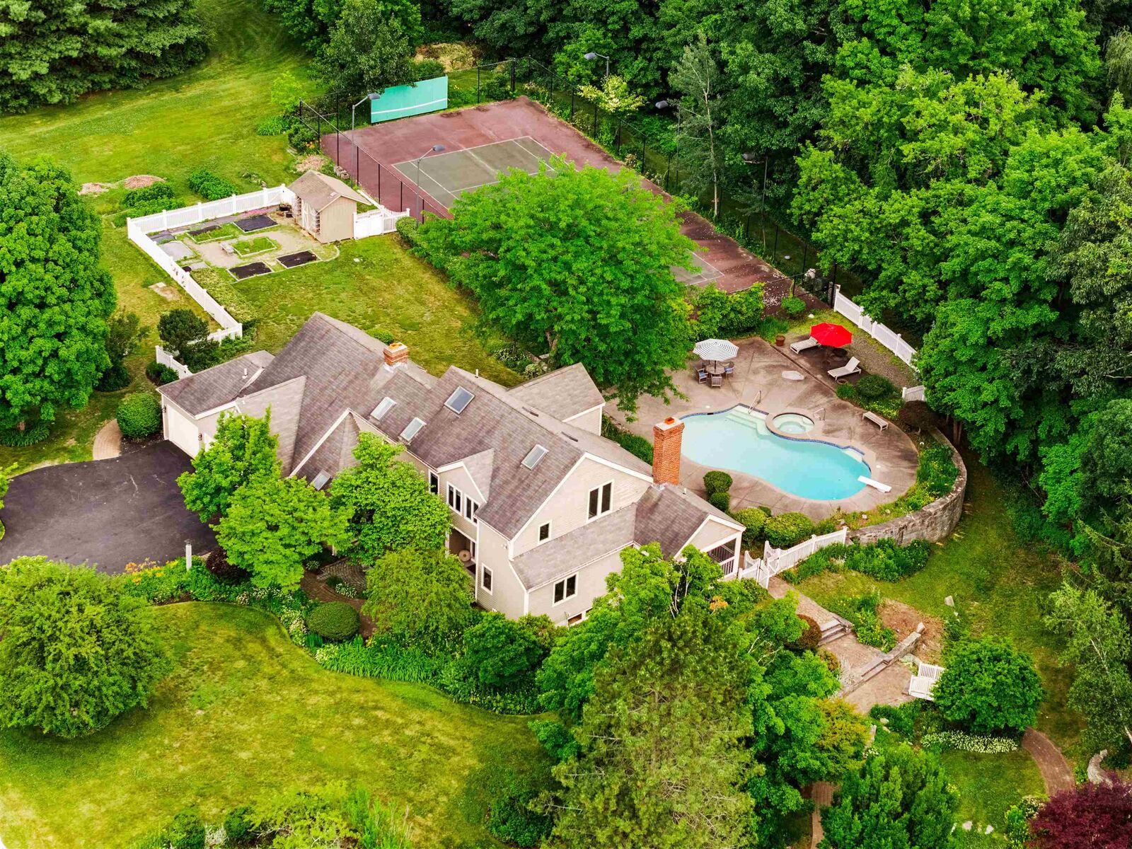 Property Photo: 98 Dow Road NH 03049