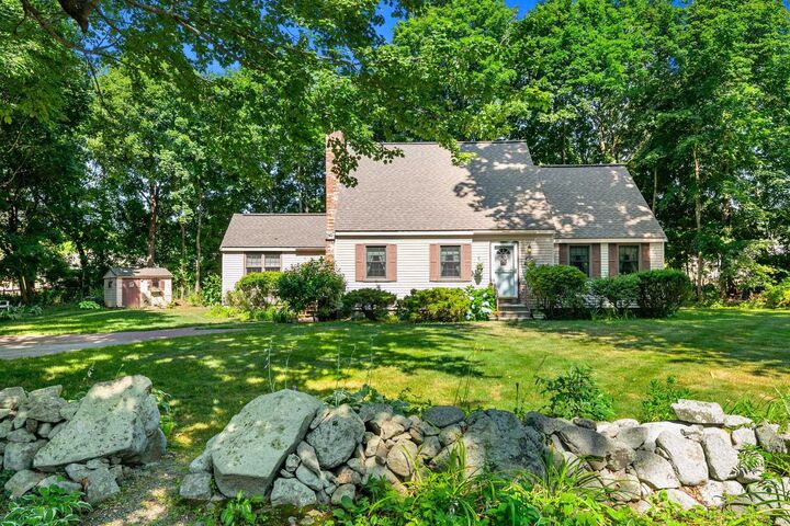 Property Photo:  2 Noel Street  NH 03842 