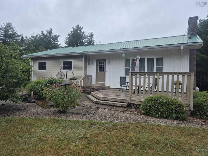 Property Photo: 18 Maple Court NS B0J 2E0