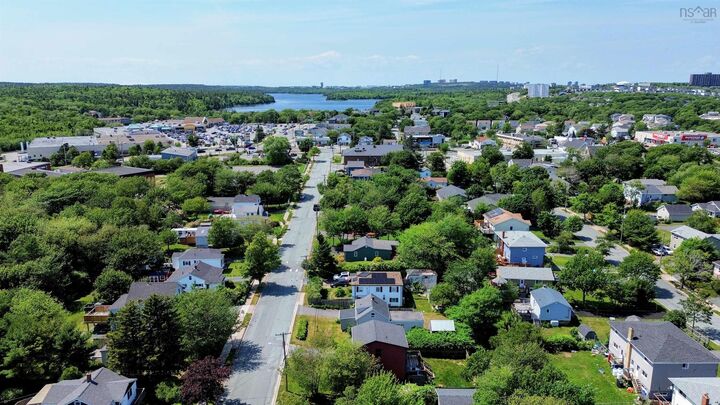 Property Photo:  28 Pine Grove Drive  NS B3R 1S1 