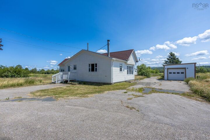 7496 1 Highway — photo 1