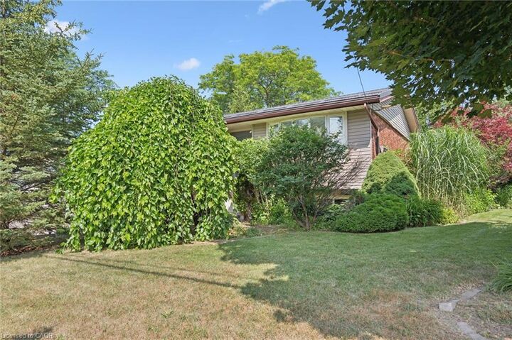 Property Photo: 149 Schweitzer Street ON N2K 1C2