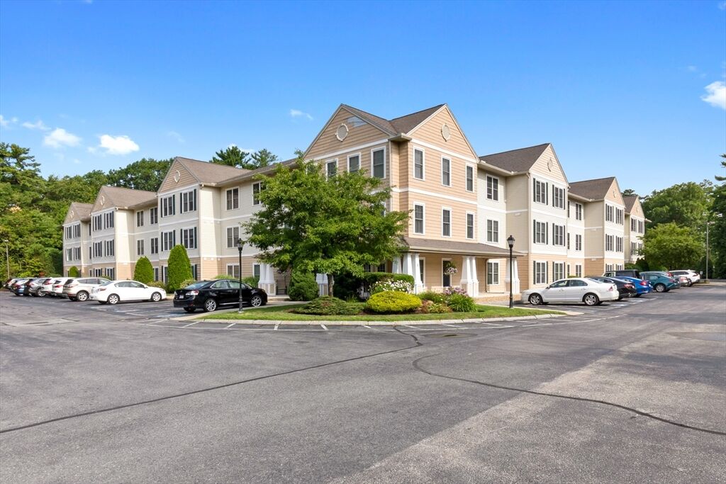 Property Photo:  135 Beach Rd. 217  MA 01952 