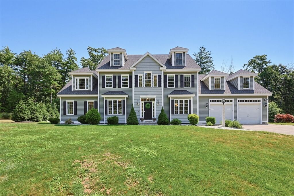 Property Photo: 22 Chamberlains Mill Ln MA 01450