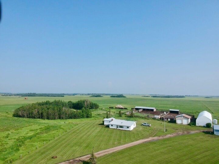 21330 Township Road 480 — photo 1