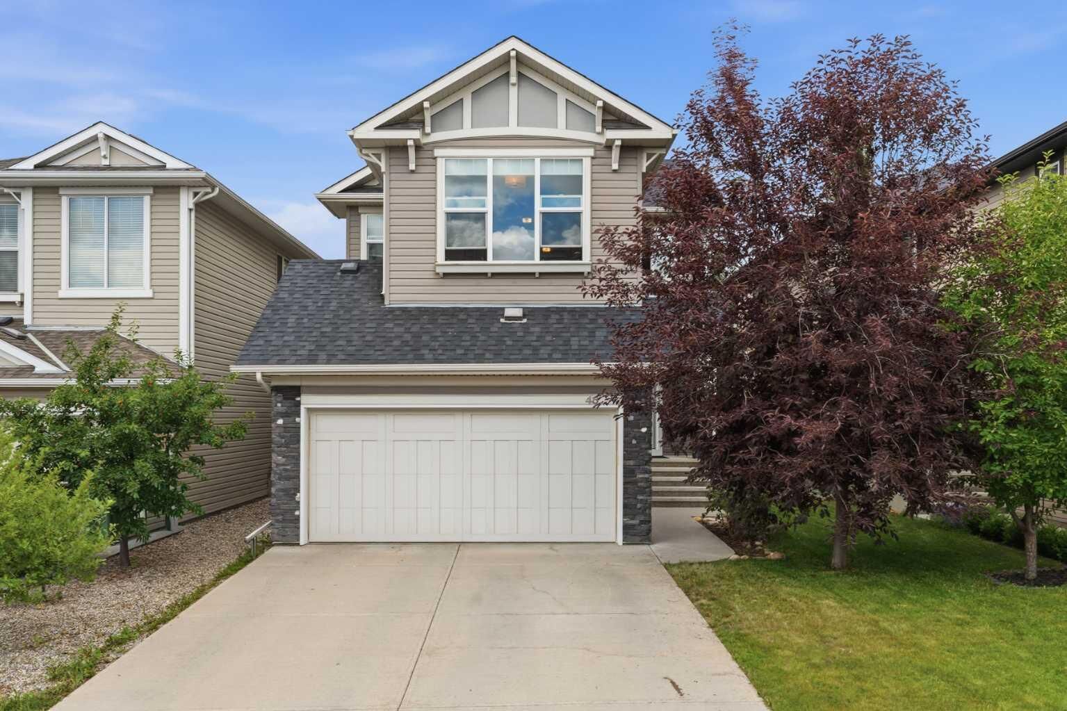 Property Photo:  48 Brightoncrest Manor SE  AB T2Z 0N9 