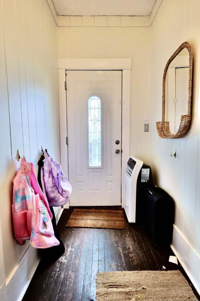 Property Photo: 109 3 Avenue E AB T0J 2J0