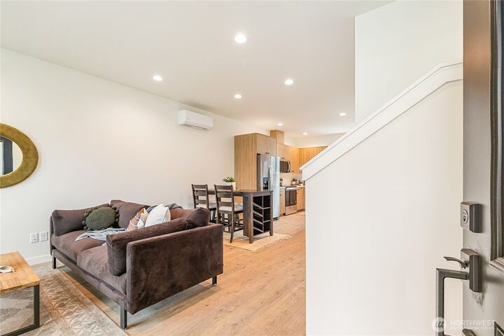 Property Photo:  4238  Melrose Lane  WA 98226 