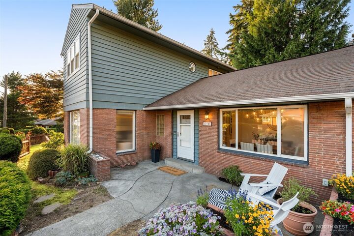 Property Photo:  12703  4th Avenue NW  WA 98177 