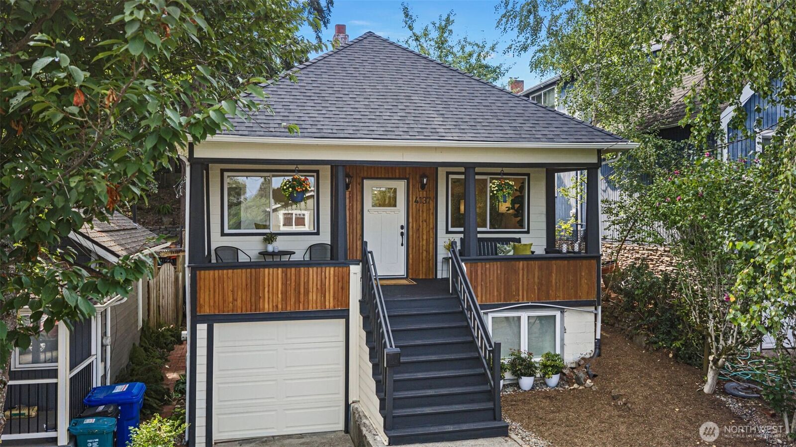 Property Photo: 4137 41st Avenue S WA 98118
