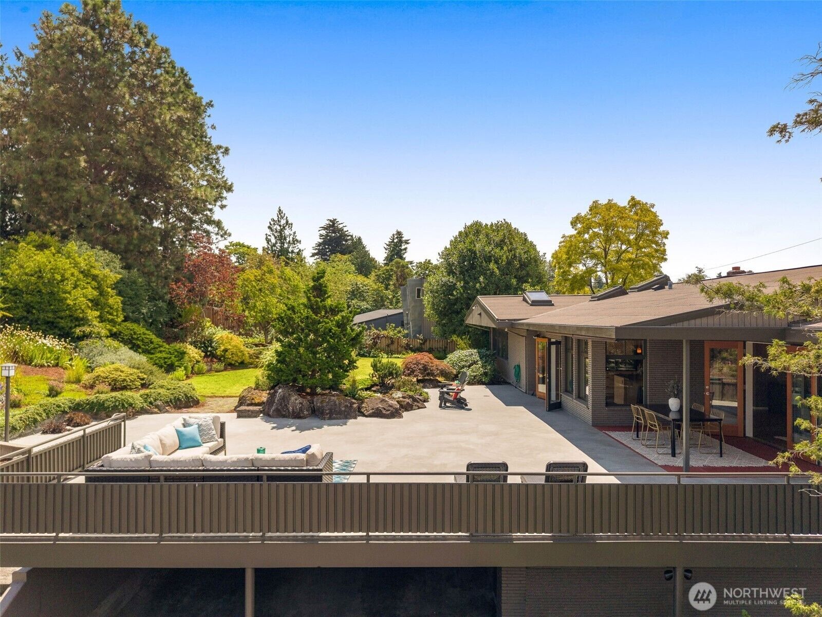 Property Photo: 4204 47th Avenue S WA 98118