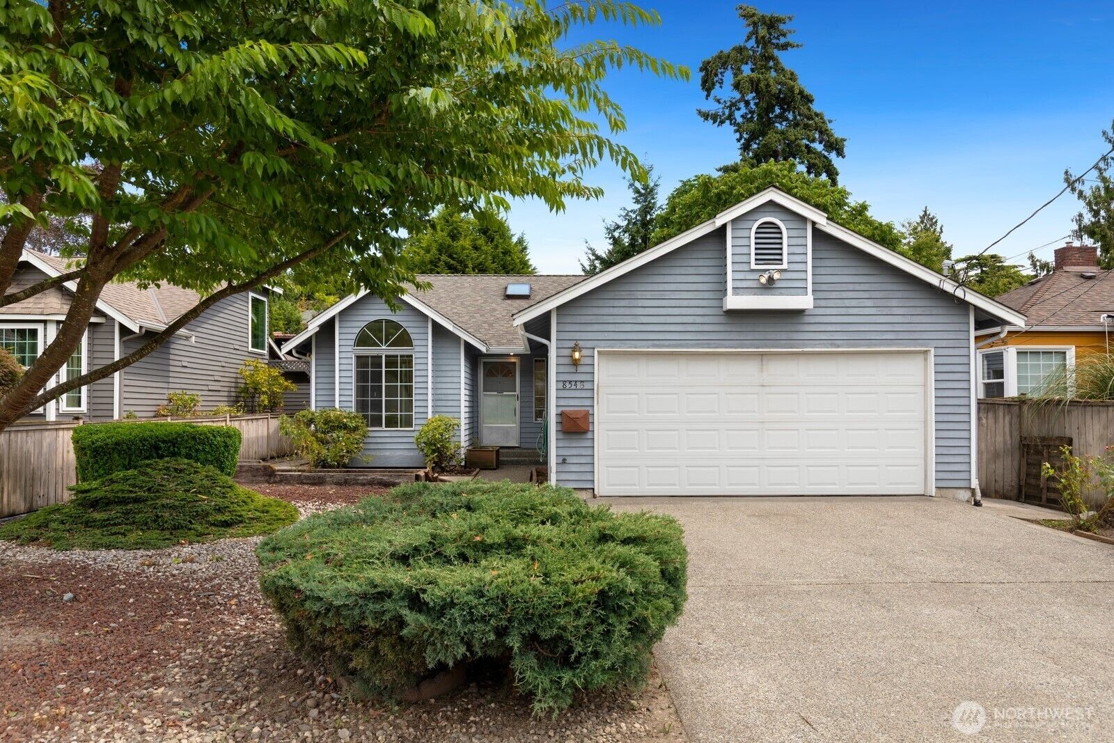 Property Photo:  8548  1st Avenue NE  WA 98115 