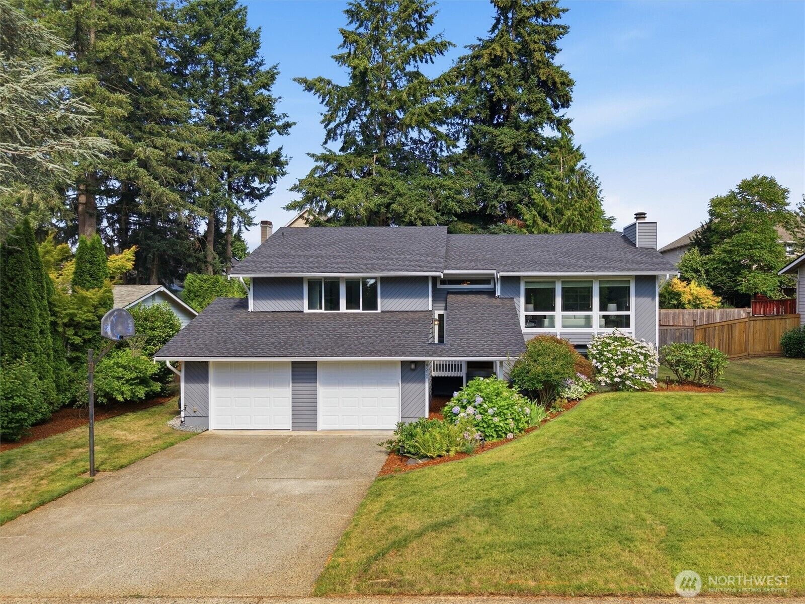 Property Photo:  9550  172nd Avenue NE  WA 98052 