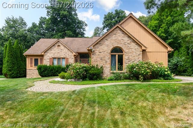 Property Photo:  6481 Basswood Drive  MI 48098 