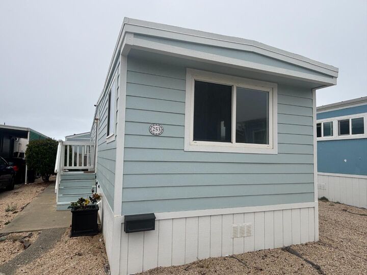 Property Photo: 253 2nd Avenue S37 CA 94044